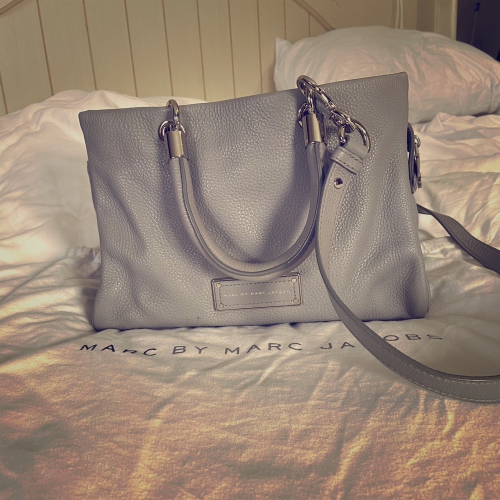 Marc Jacobs cross body bag. - Picture 1 of 4